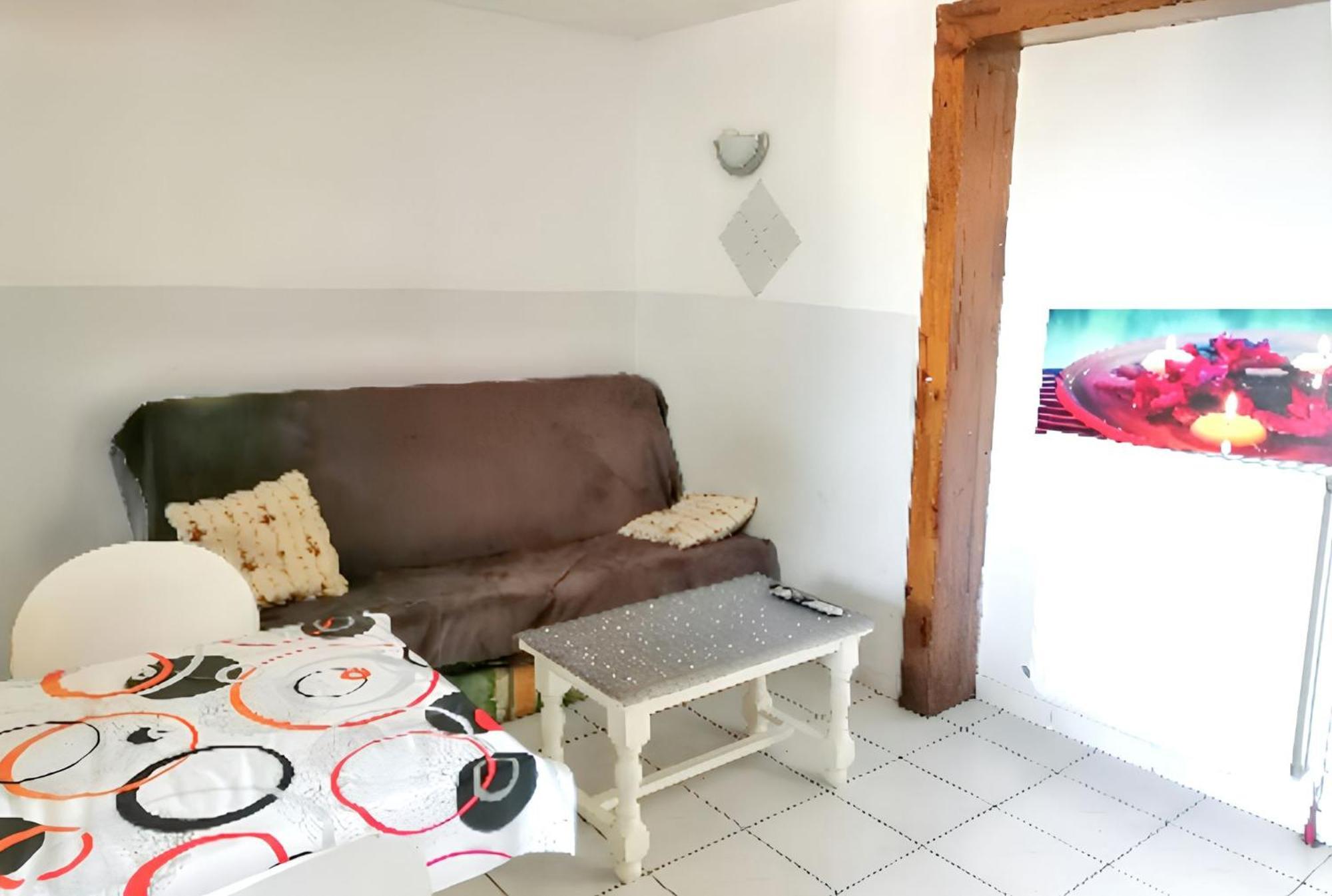 Appartement Charmant A Avignon 50 M² Terrasse Privee Exterior photo